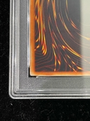 【PSA9】異次元の落とし穴 レリーフ 旧アジア版 アルティメットレア CRV-AE057 1枚 - Thumbnail 9